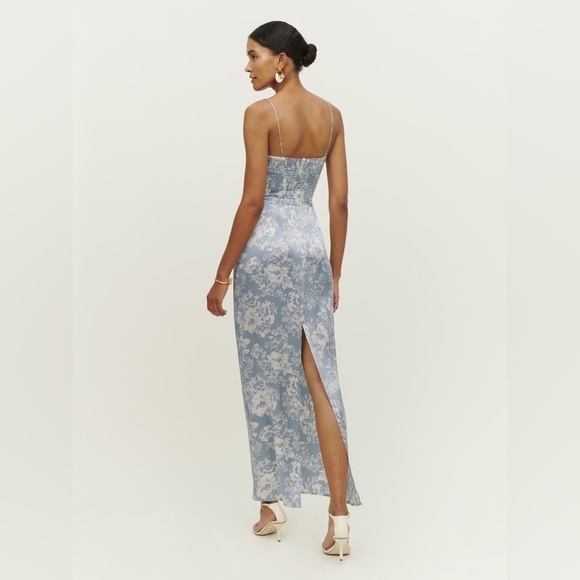 NEW Reformation Frankie Silk Dress in Porcelain Blue Floral |  size 2 - Picture 3 of 12